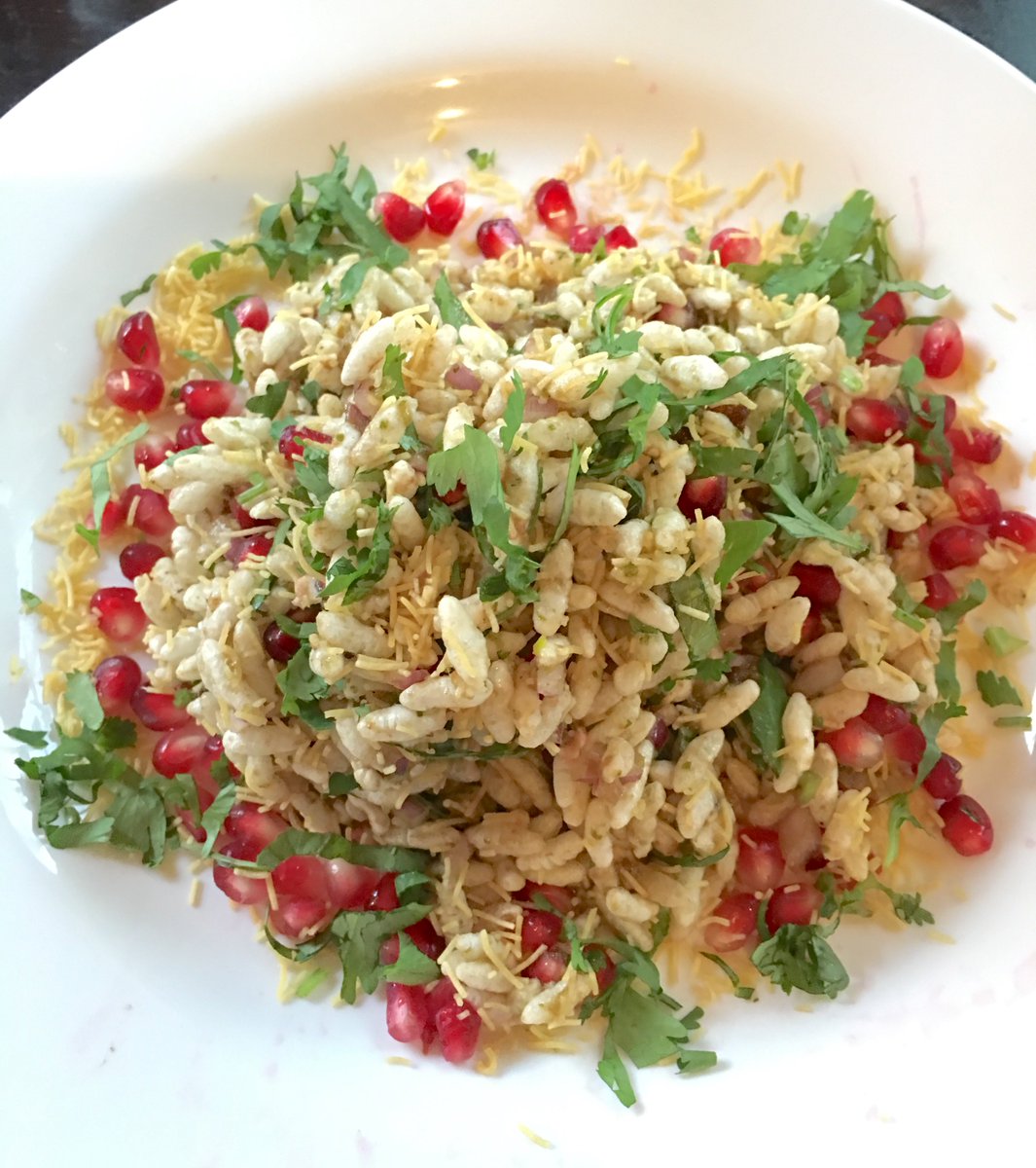 DhabaSM's tweet photo. Pomegranates are sweet, juicy and in-season! Come try them atop our crisp &amp; refreshing Bombay Bhel. #Pomegranates #Appetizer #DhabaSM https://t.co/SGBNkApZnQ
