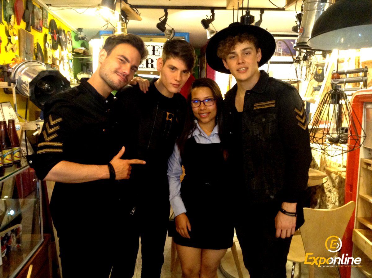 LeoFloxus's tweet photo. #Exponline #Floxus Tenemos el gusto de compartirles esta nueva entrevista, visitanos y suscribete a nuestro canal --< https://t.co/0jpszOC1Cw  #art #musica #mexico #ltres https://t.co/iGItfnWIYl