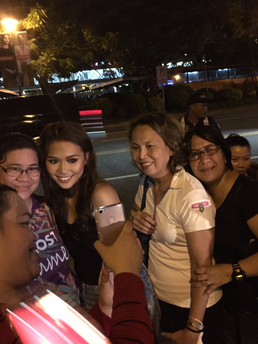 Rowzxs's tweet photo. walang katapusang kodakan 😍❤️ https://t.co/bPQ8C1EtrV