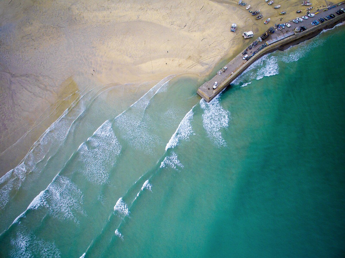 birdsongstives's tweet photo. Seagull’s view #harbour #views #stives #cornwall #photography #birdsong #admiralcottage #boats #kernow #holidayhome #lighthouse #visitcornwall #visitbritain #turquoiseocean #shineyourlight #pier #fishandchips #salty #sandy #oceans #happyplace #mondaymotivation https://t.co/OqmnPZGcNO