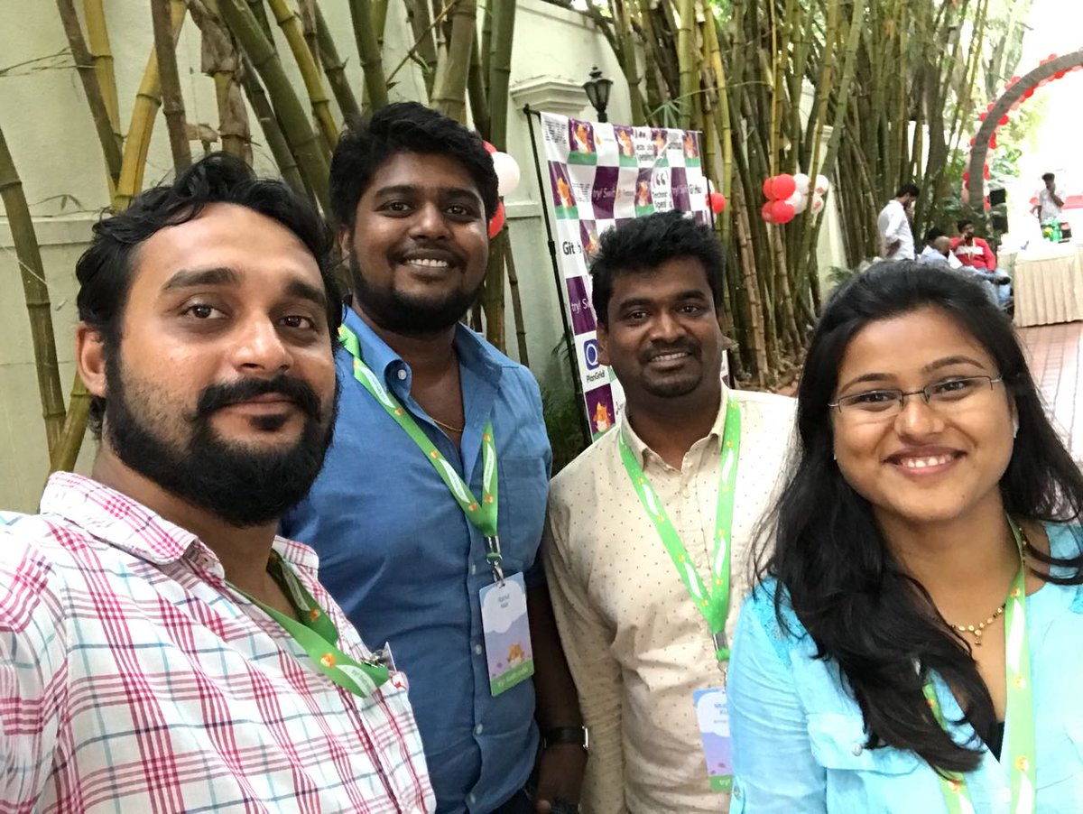 priyankaatraw's tweet photo. It's like a dream come true. Meet my childhood superhero😉 @mugunthkumar. Thank you #tryswiftindia for making this possible.. ☺️ #coreML #mknetworking https://t.co/auk6r4cyZ3