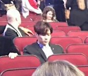 taeletheia's tweet photo. @AnselElgort OH MY GOD IS THAT JACKSON #BTSxAMAs #AMAs https://t.co/Xm4FBIr8ku