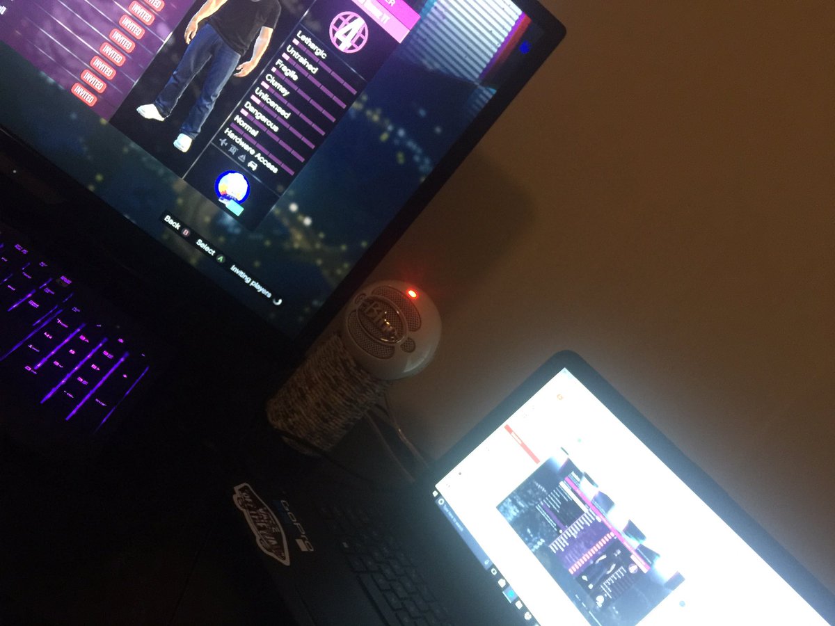 Total_Gamez's tweet photo. Live on YT 👏🏼 https://t.co/lirAeDlZqT