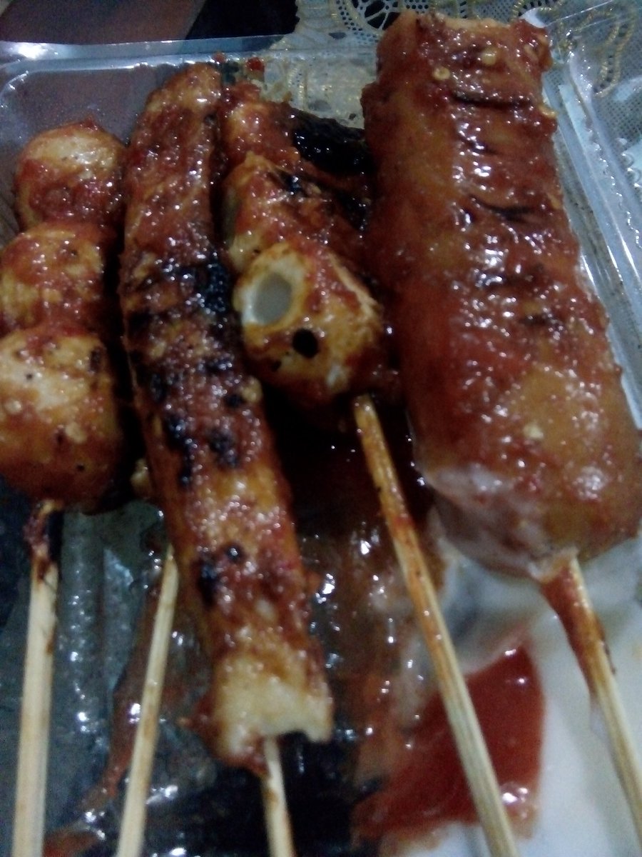 doc_irma's tweet photo. sosis bakar @warungkabeh taman kebalen indah #tamankebalenindah #villamutiaragading3 #kebalen #babelan https://t.co/JrFl1xgsuY