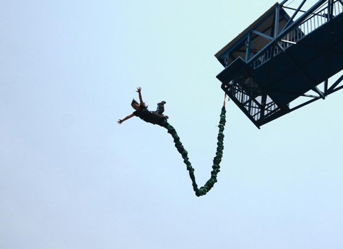 sycosmetictools's tweet photo. Bungee, challenge yourself!
https://t.co/A4ODI32eVV https://t.co/DVeqp5TEq3