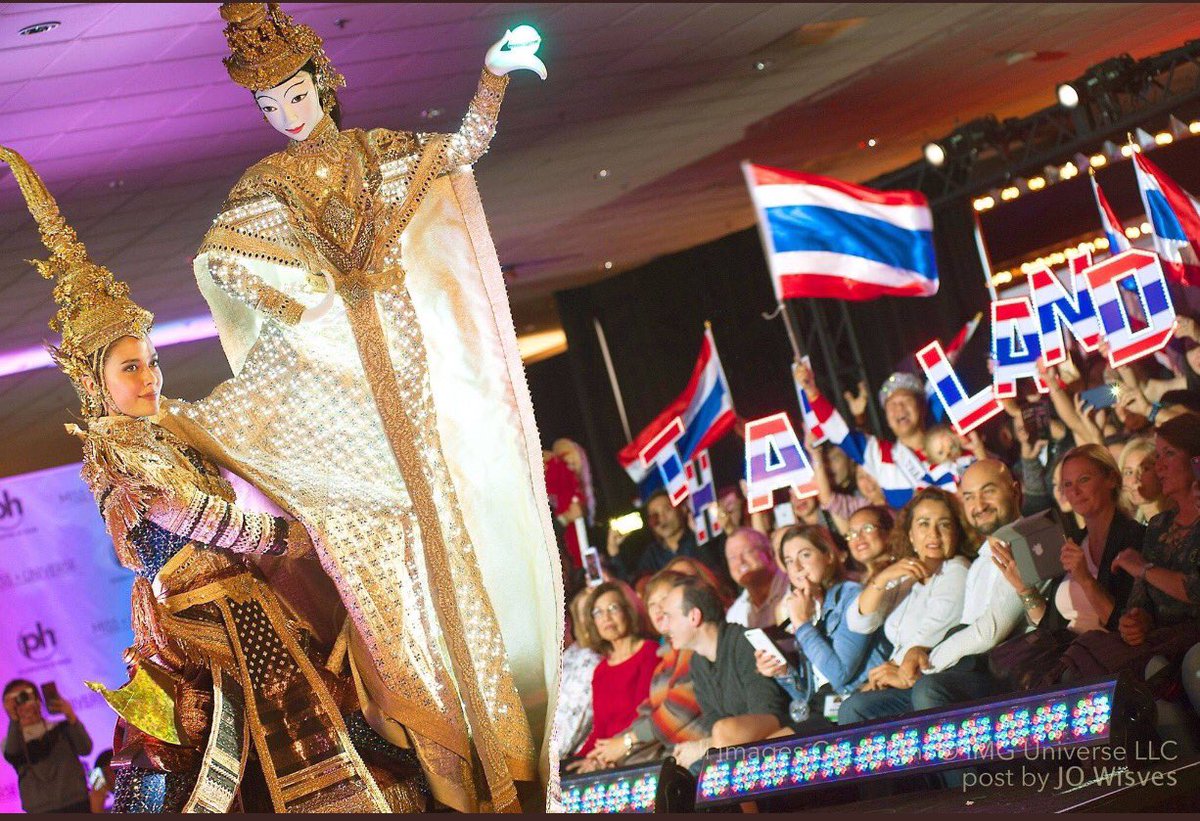Mnnk1990's tweet photo. ยอมรับว่าตอนแรกเข้ามาบ่อยๆเพราะอยากช่วยโหวตช่วยรี แต่ตอนนี้เข้ามาเพราะหลงน้องไปแล้ว ออกจากแท็กไม่ได้เลย งื้อออ น้องสวยมาก สวยทุกมุมจริงๆ ไม่ให้รักคงทำไม่ได้เธอสวยอะไรขนาดนี้มารีญา  #MissUniverse #Thailand https://t.co/qwzP5eWDEI