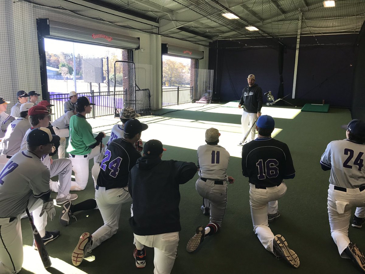 FurmanBaseball's tweet photo. Coach @Tharb5 talking "approach" at baseball camp.#SChrchamp #hitthefastball https://t.co/UyeHbeQCq2