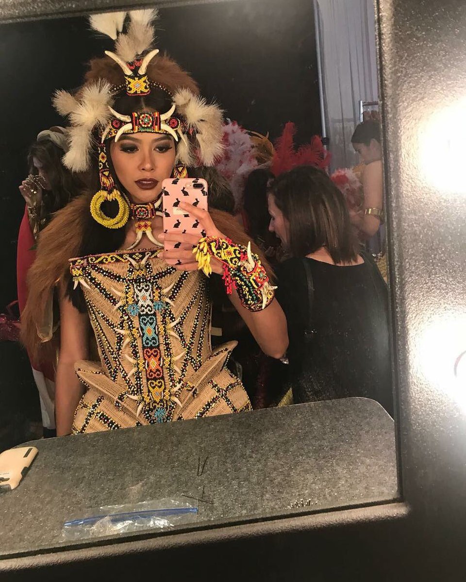 udinos's tweet photo. voting guys #missuniverse 2017 #MissUniverseIndonesia #bungajelitha https://t.co/SEdlYaMDmm