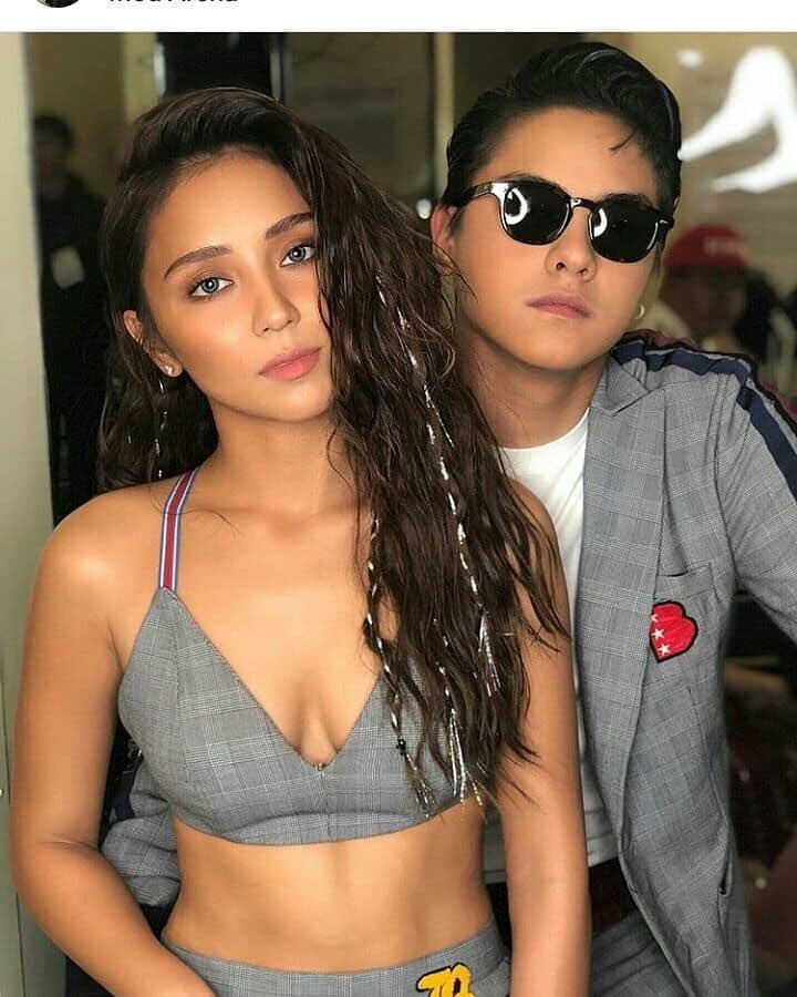 KNSwaggiesRIZAL's tweet photo. kathniel at #BenchUnderTheStar https://t.co/a6ofBUtxWJ