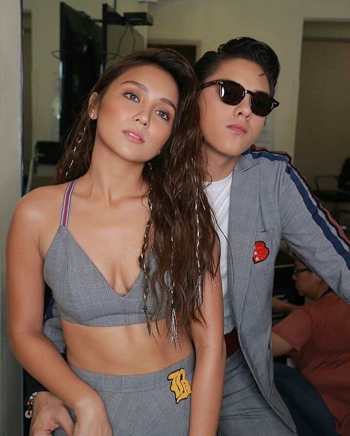 KNSwaggiesRIZAL's tweet photo. kathniel at #BenchUnderTheStar https://t.co/a6ofBUtxWJ