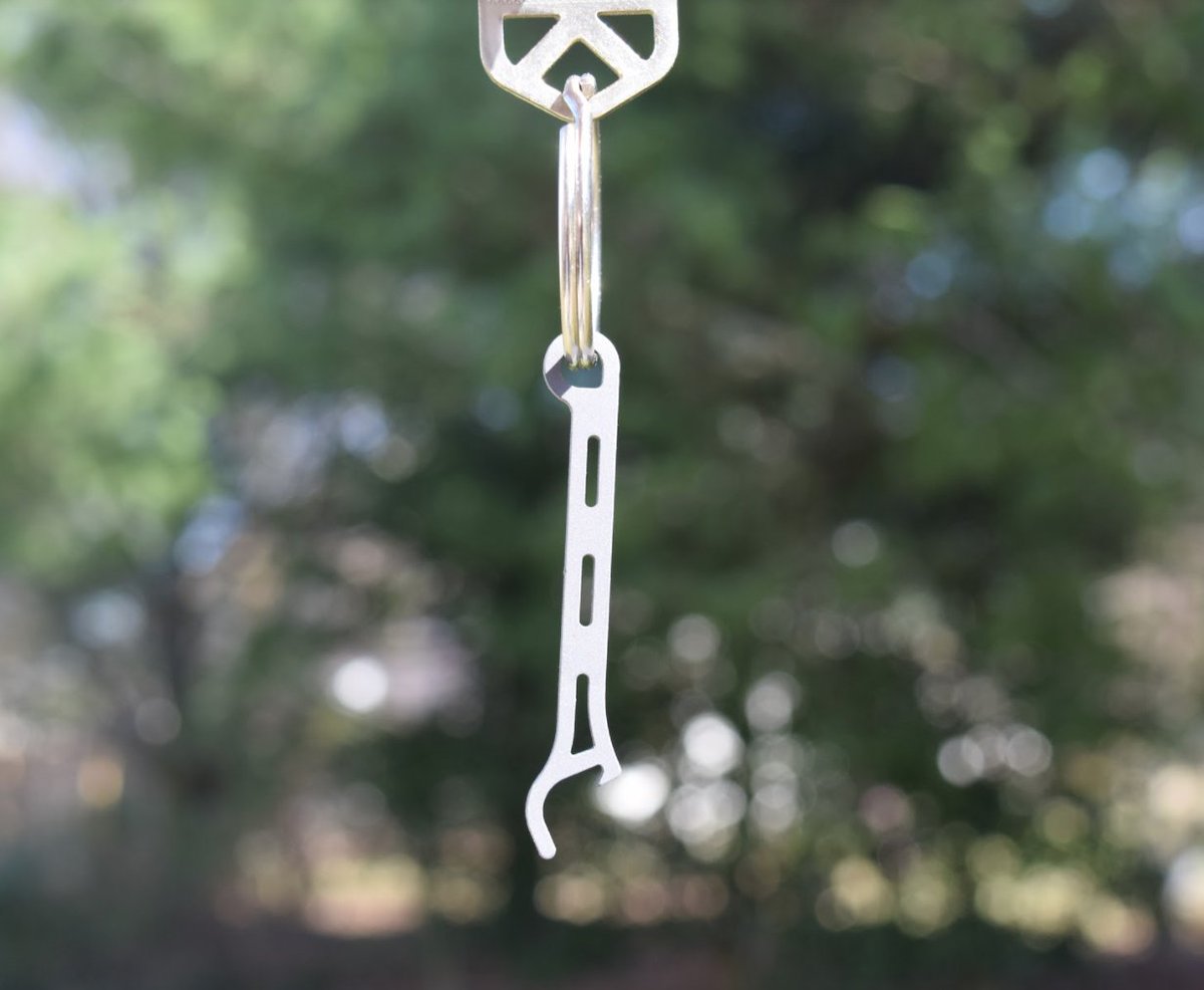 GearInfusion's tweet photo. The Brew Solider! What is on your keys?! Get yours today!
#GetYourselfaPryMe #PryMe #GetYourselfaBrewSoldier #BrewSoldier #GetYourselfaKeyTitan #KeyTitan #CraftBeer #Craft #Beer #Tool
#keys #SilenceTheJingle #PutaRingOnIt #silenced #organized #organize #bottleopener #secure #key https://t.co/FE1kVUjSxl