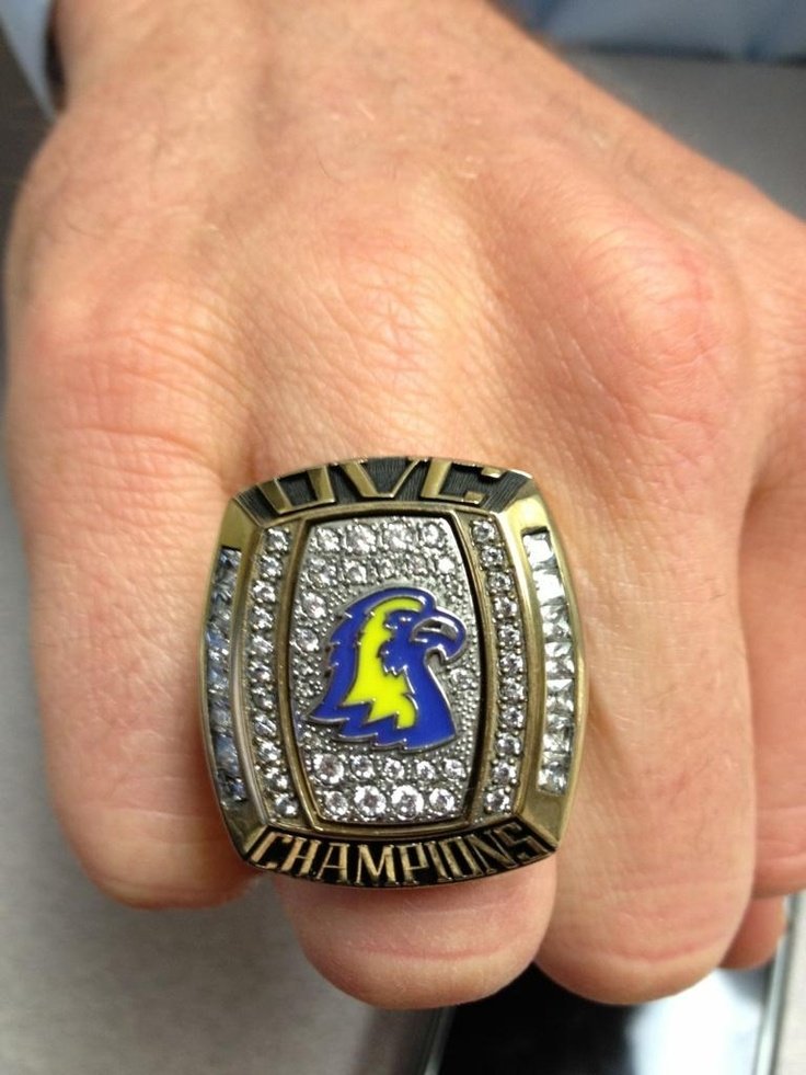 RoaneSportsTN's tweet photo. On this day 6 years ago @tlamb9 @TNTechFootball and @MarkWilsonTTUAD were celebrating winning the OVC Championship. #WingsUp #SoarAgain https://t.co/Bes84awuly