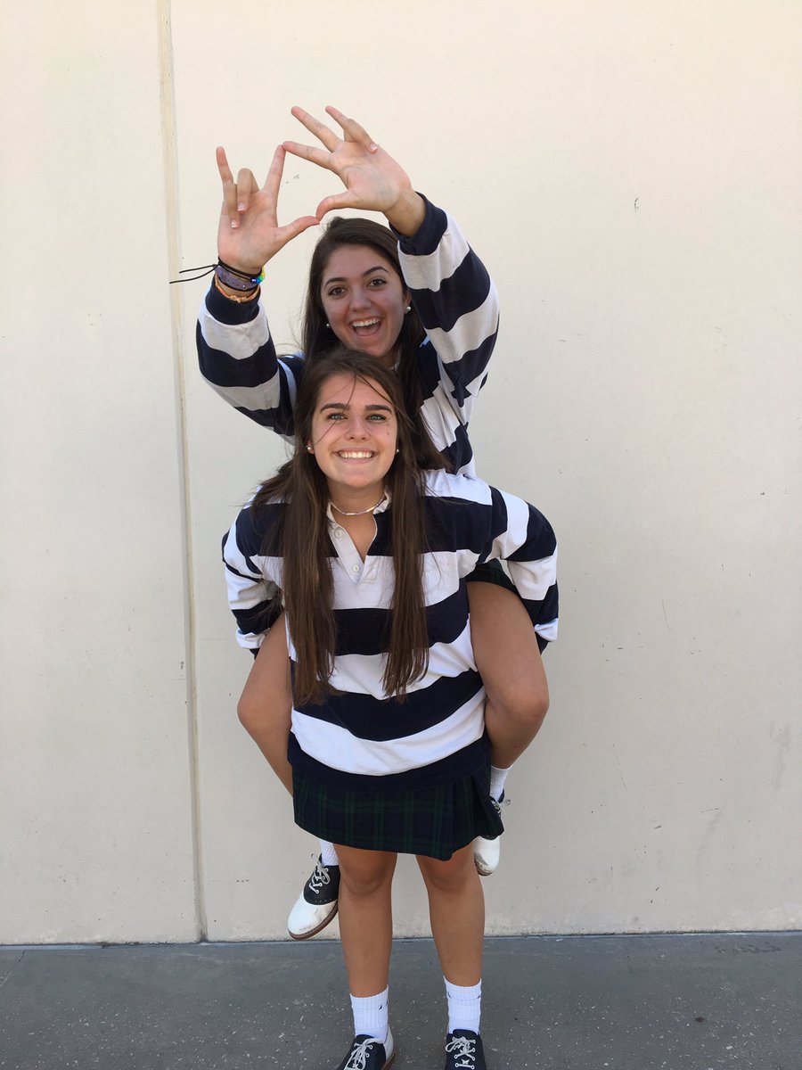 SusanRobison18's tweet photo. Happy birthday to the funniest girl I know!! You are beautiful inside and out! Love you so much https://t.co/TaVQu43dGn