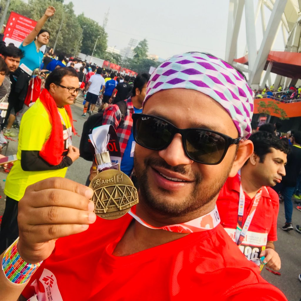 Jha_G's tweet photo. #NewProfilePic #ADHM2017 #halfmarathon #newdelhi https://t.co/xKQJlc0aNu