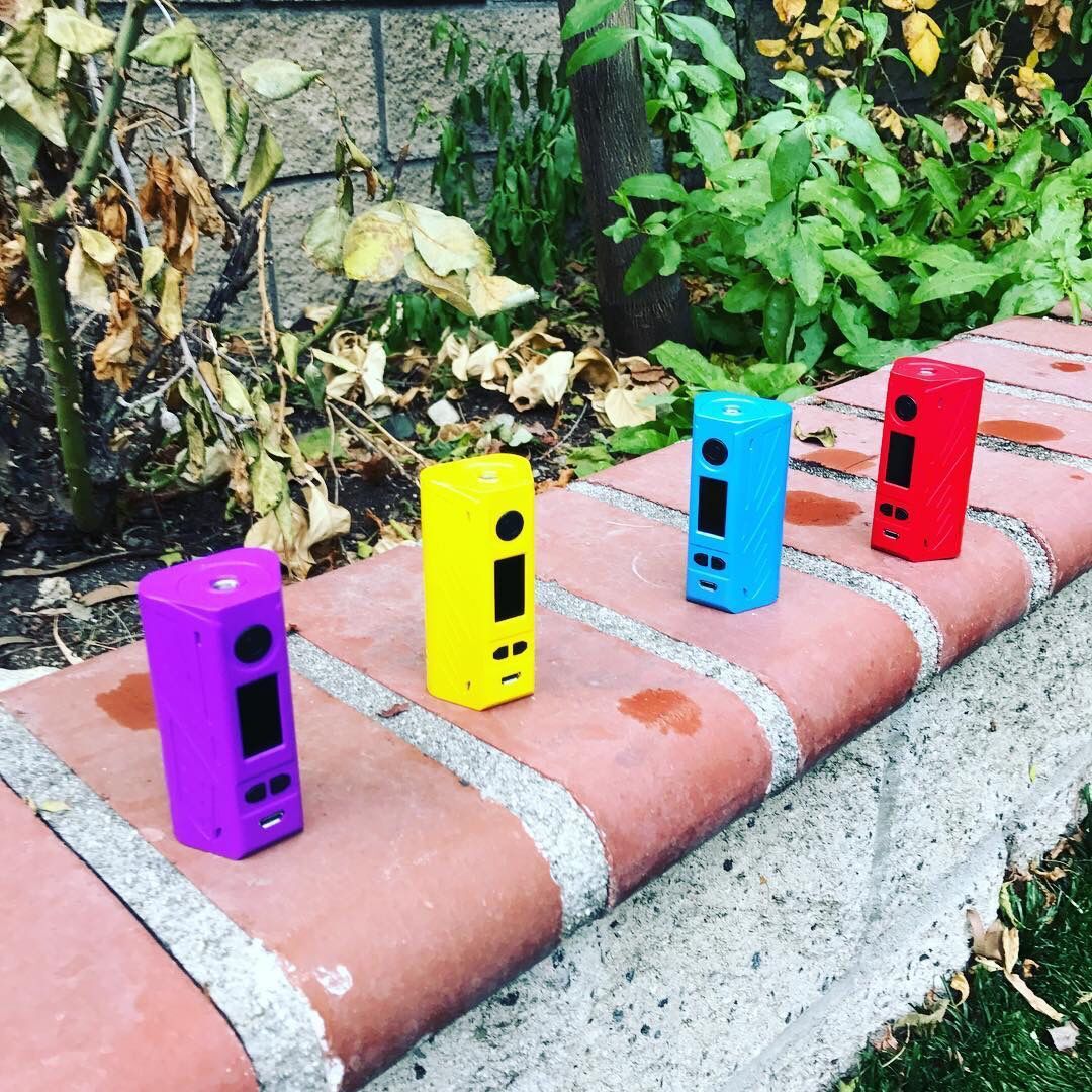 280346059Modery's tweet photo. 200 Spider vamod from manufacturer LAISIMO.
ORDER 500+PCS, GET 15PCS FREE!
#laisimo #vaporgram #apocalypserda #vapedaily #vapepictures #vapelife #vape #vaping #vapors #vapeuae #vapeksa #vapedubai #vapeabudhabi #uae #auh #dxb #شيشة_الكترونية #ابوظبي https://t.co/31VZ11jCm1