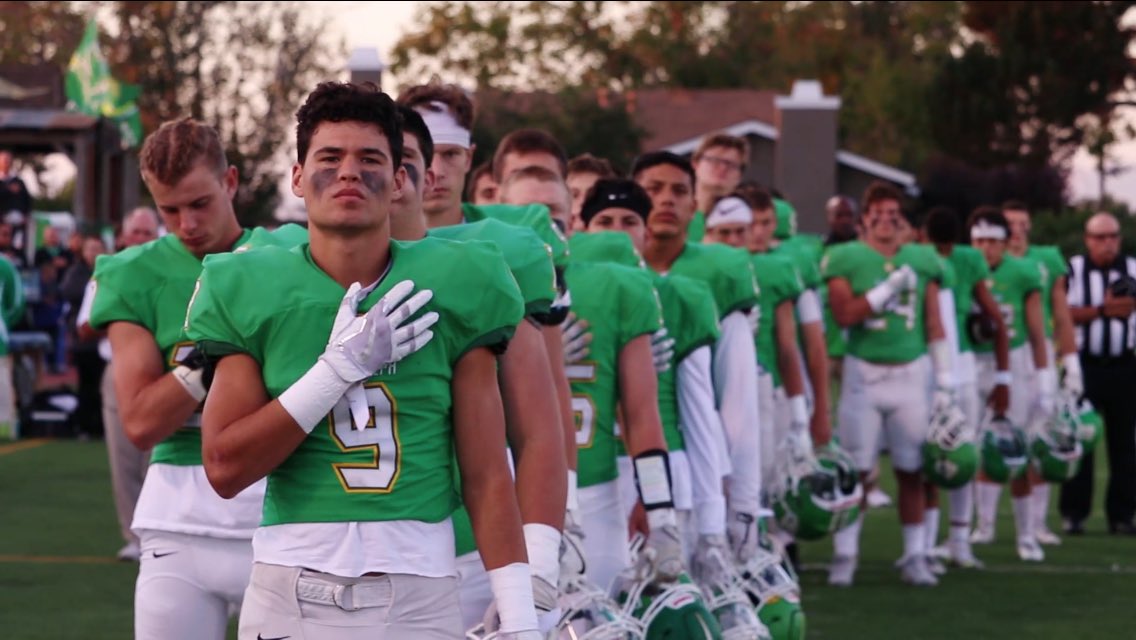 jwong200's tweet photo. Wouldn't want to spend the past four years on any other team.  Im going to miss playing with my brothers. https://t.co/445HcH3VKp