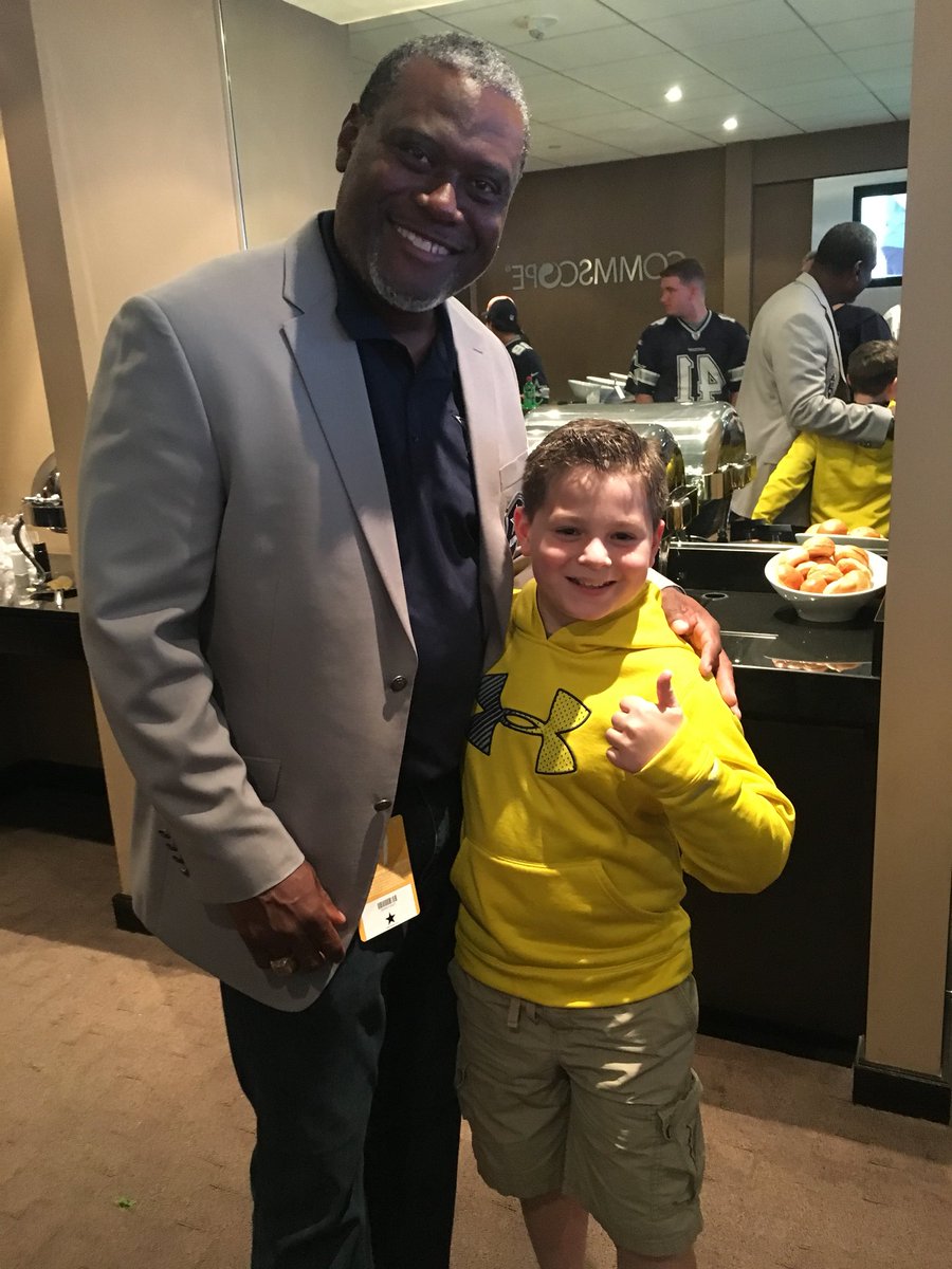 ToastyFrag's tweet image. :D @dallascowboys