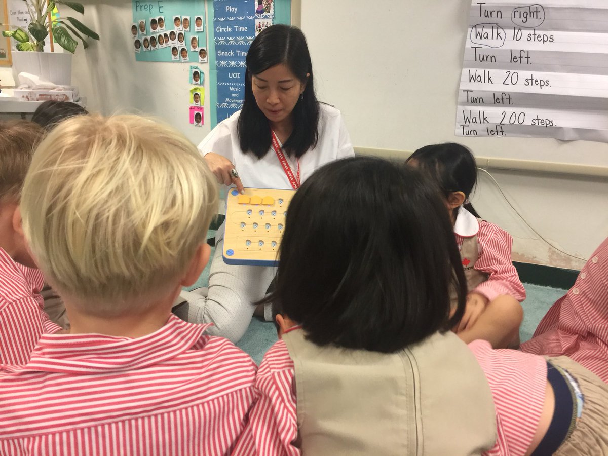 RebeccaTupling's tweet image. Learning how to code in Prep #transdisciplinarylearning #lifelongskills thank you @makkyfung for your help! #cdnisls