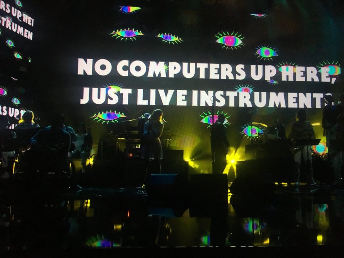 ASCAP's tweet image. “No computers up here, just live instruments” - @portugaltheman perform #FeelItStill at #AMAs 👍