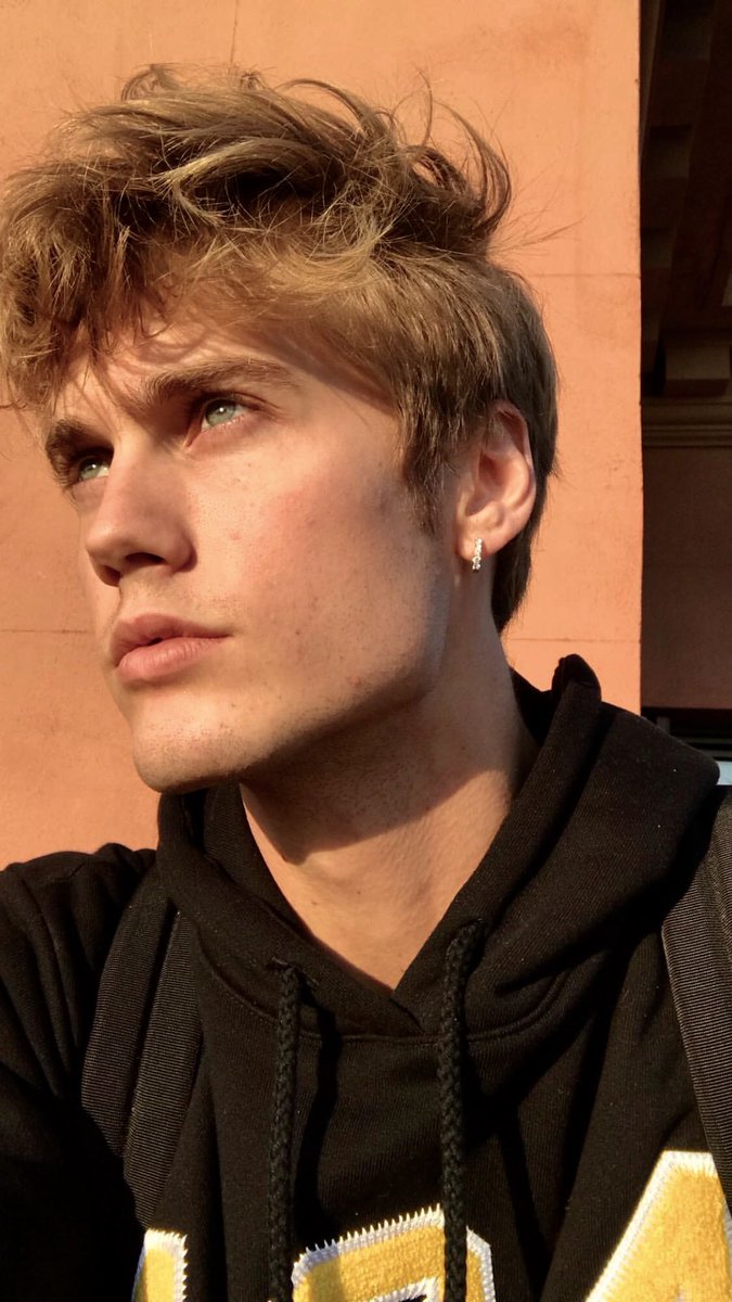 [🥀]   

   191117.