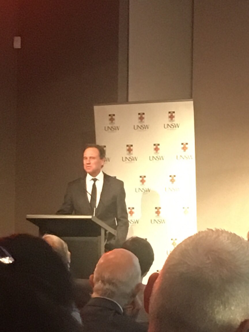 Great to have @GregHuntMP announcing 2017 winner of the #ozmentalhealthprize @OZMHPrize A very important initiative