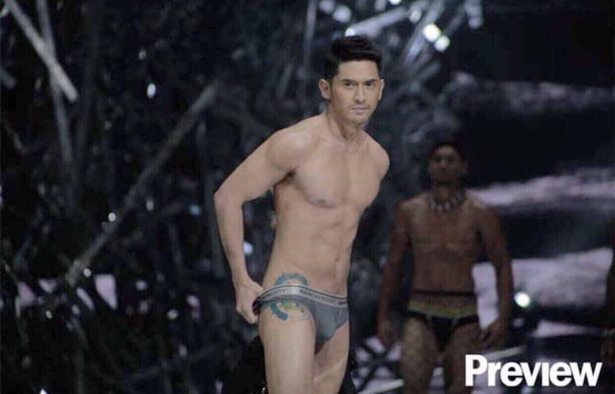 villenaahron's tweet photo. Thank you @megastyleph and @previewph for these photosππΌπͺπ». Enjoy the rest of week everyone:) #Bench30years #BenchUnderThaStars https://t.co/v3BTSFuwgi