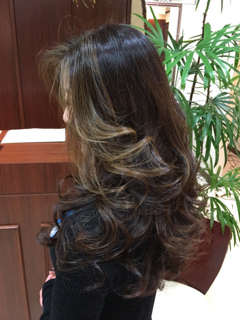 Hair cut and colour done by salon RAMI Hair by Madushanka Manoj  #Hairhighlight #Balayagehair #Balayagehighlight #Ombrebalayage #Haircut… |  Instagram