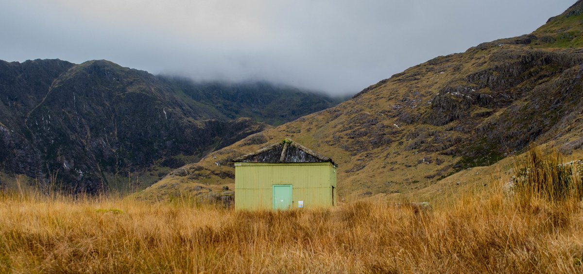 CoolCanvasTents's tweet photo. Loved this little tin hut on the lower slopes of Snowdon at the weekend. #snowdon #wales #minerspath #climb #walk #trek #adventure #outdoors #nature #mountains #Snowdonia #CoolCanvasTents https://t.co/LFpS87dltE