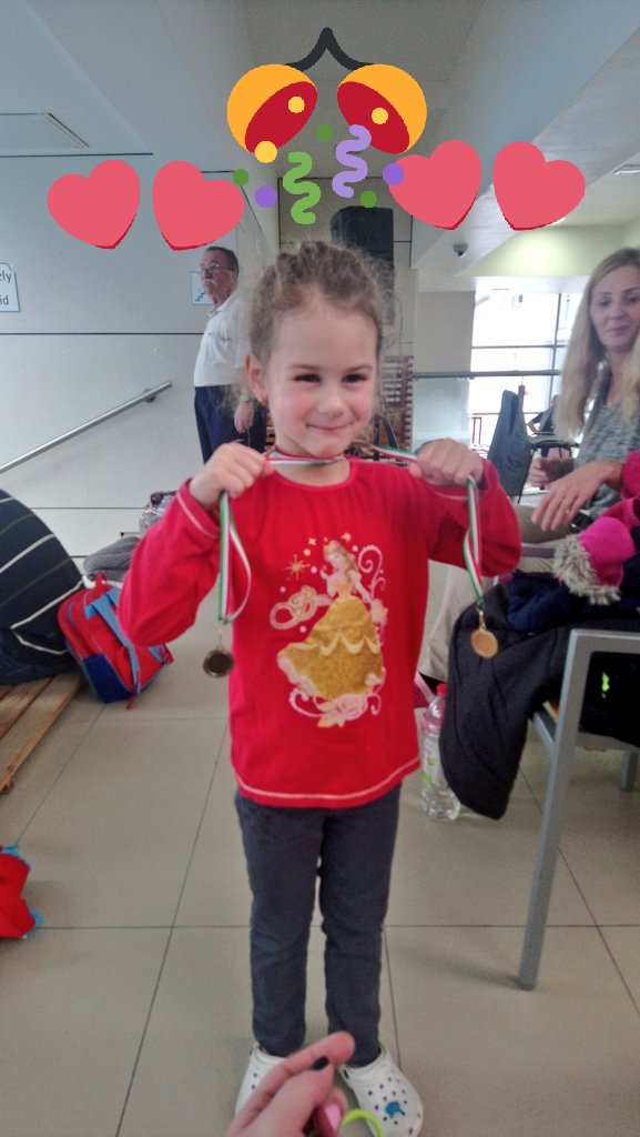 archerFerenc's tweet photo. My little daughter brought me two gold. Women are fast swimming and free style swimming. The joke, hey, three years. https://t.co/xVY1ZNsjje