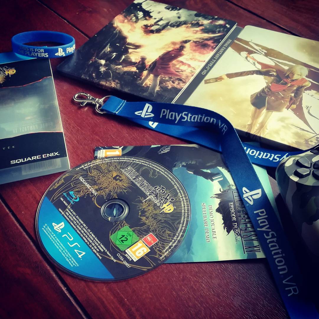 Grey8319's tweet photo. A tak prezentuje się #FinalFantasyType-0HD wersji #steelbook na #Ps4 @PlayStationPL @SQUARE_ENIX_EU https://t.co/fSLJEj5BPk