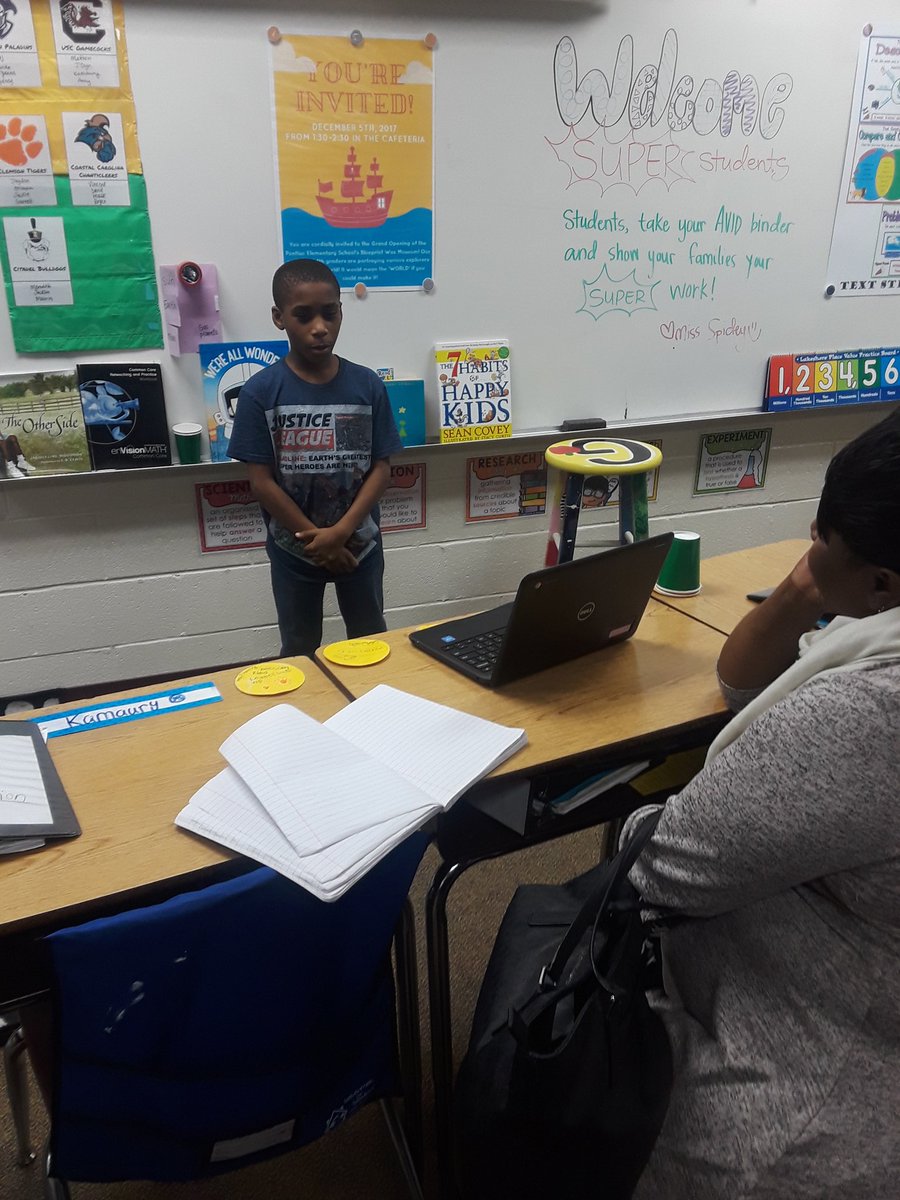 CassidyGarrick's tweet photo. My students had a SUPER time last week during the Student Showcase! They were able to share their work with their families! 💥 @PontiacElem https://t.co/qItaQ6Zhg9