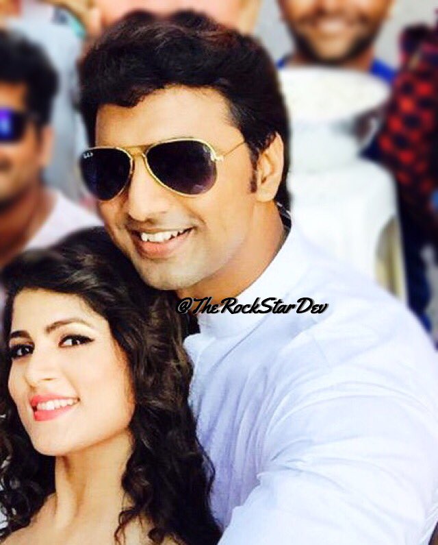TeamRockstarDev's tweet photo. তুমি যাকে ভালোবাসো চোখ বুজে তার কথা মনে করো দেখবে সে সত্যি তোমার কাছে এসে দাঁড়িয়েছে💖💖💖💘💞💞 #DevSrabanti #STJ #STJ2 @idevadhikari @srabantismile @BirsaDasgupta https://t.co/AvzM2qyLKd