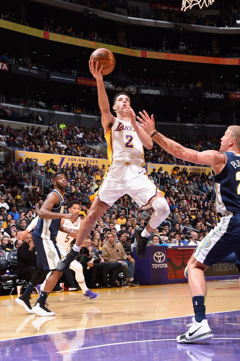 BleacherReport's tweet photo. Lonzo records his 2nd career triple-double  👀

11 PTS
13 REBS
10 ASTS https://t.co/x737kSNPTC