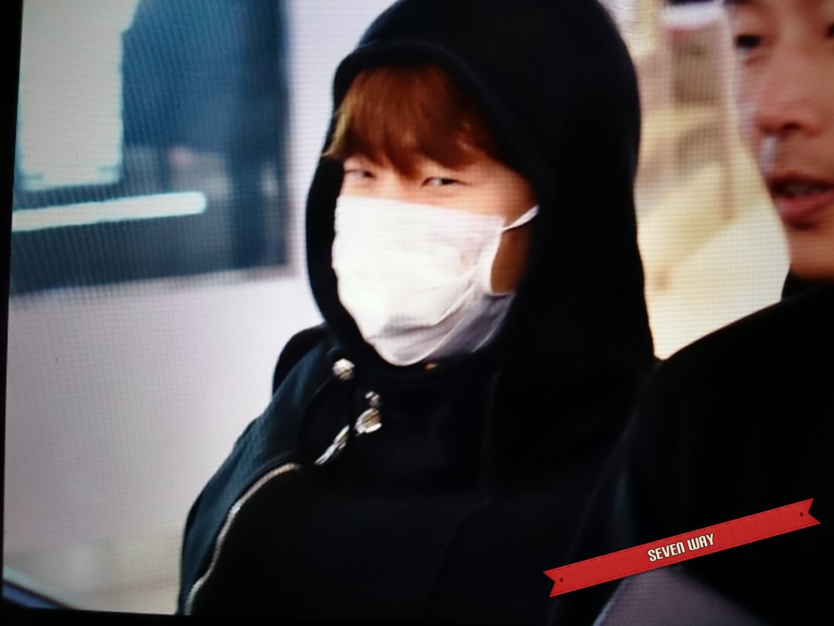 7way_'s tweet photo. 171120 Taipei✈ sungkyu #성규 https://t.co/dqrc158yfI