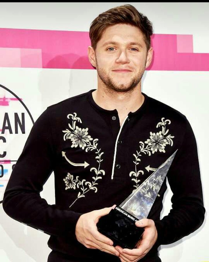 yamipeirone's tweet photo. SOY UNA MAMÁ ORGULLOSA #Amas https://t.co/YaaHHH3akS