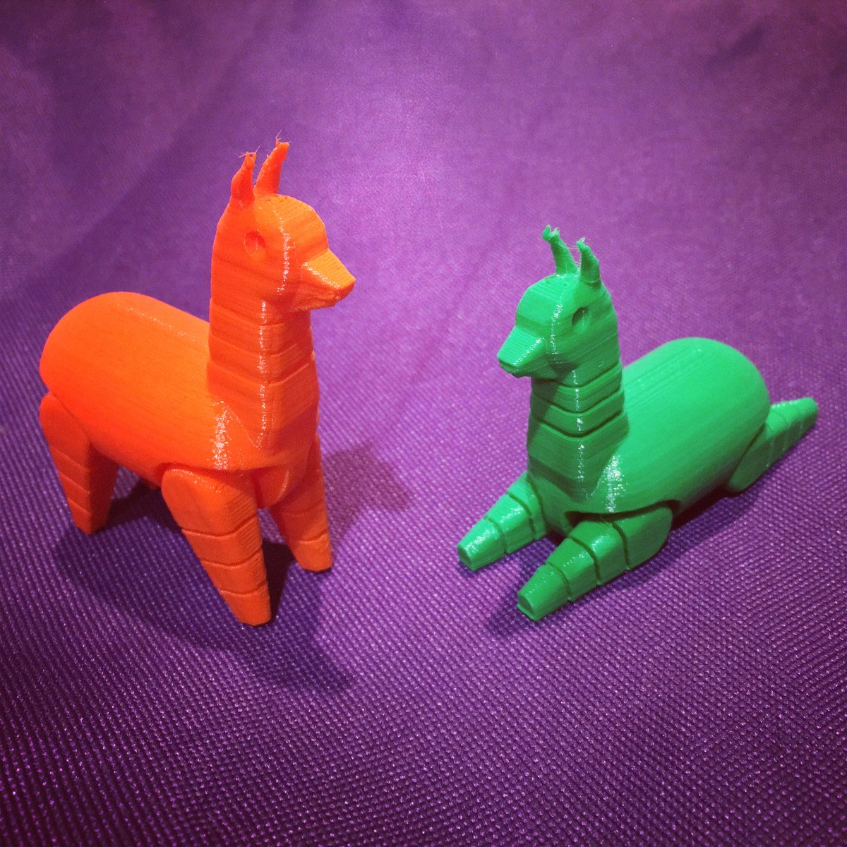 MakerWiz's tweet photo. Tika Alpacas #3dprinting @makerbot #trueorange #truegreen #printinplace @tikaalpaca #andes #southamerica #camelids https://t.co/MAA9MCrEUr