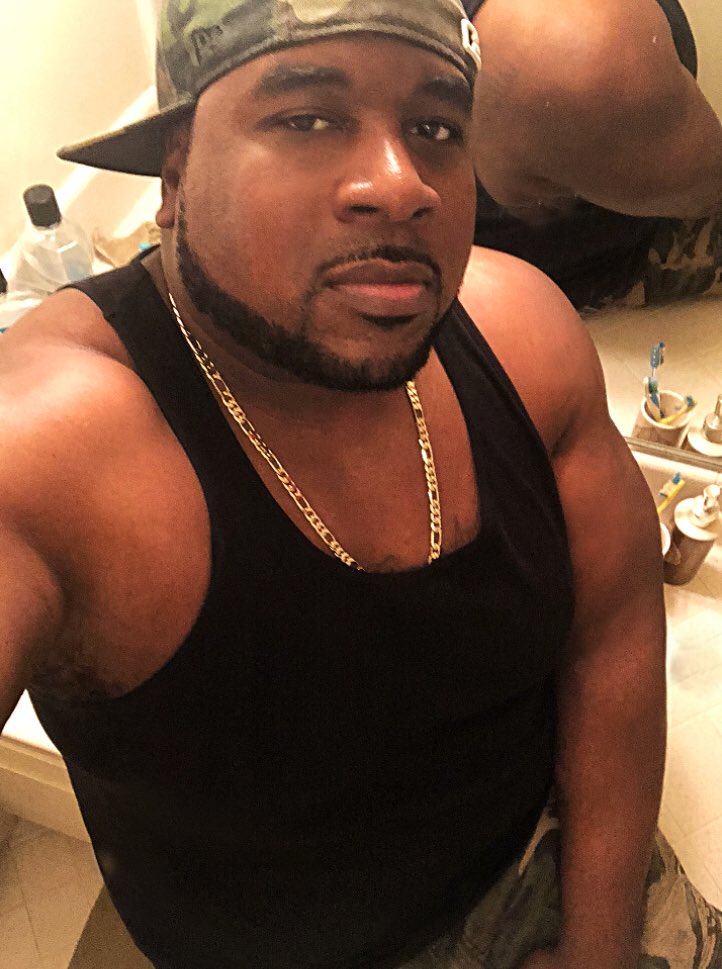 jay456dee's tweet photo. As you see I really need something to do Lmmfao๐๐คฃ๐๐คฃ๐hella selfie Iโm hella bored #reallifetalk #not4playplay https://t.co/k756TId6j8