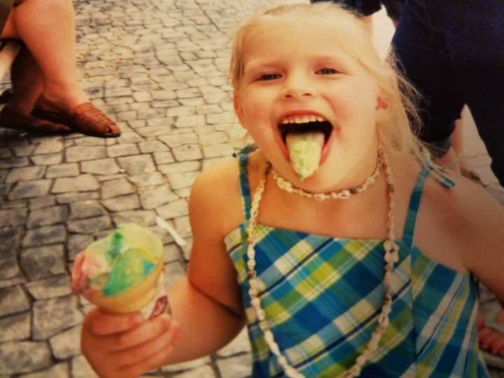 Musicklassen's tweet photo. @taylorr_klassen Happy Birthday sweetheart!! So proud of you. Hope you have a great day. https://t.co/Ljva3a9w1V