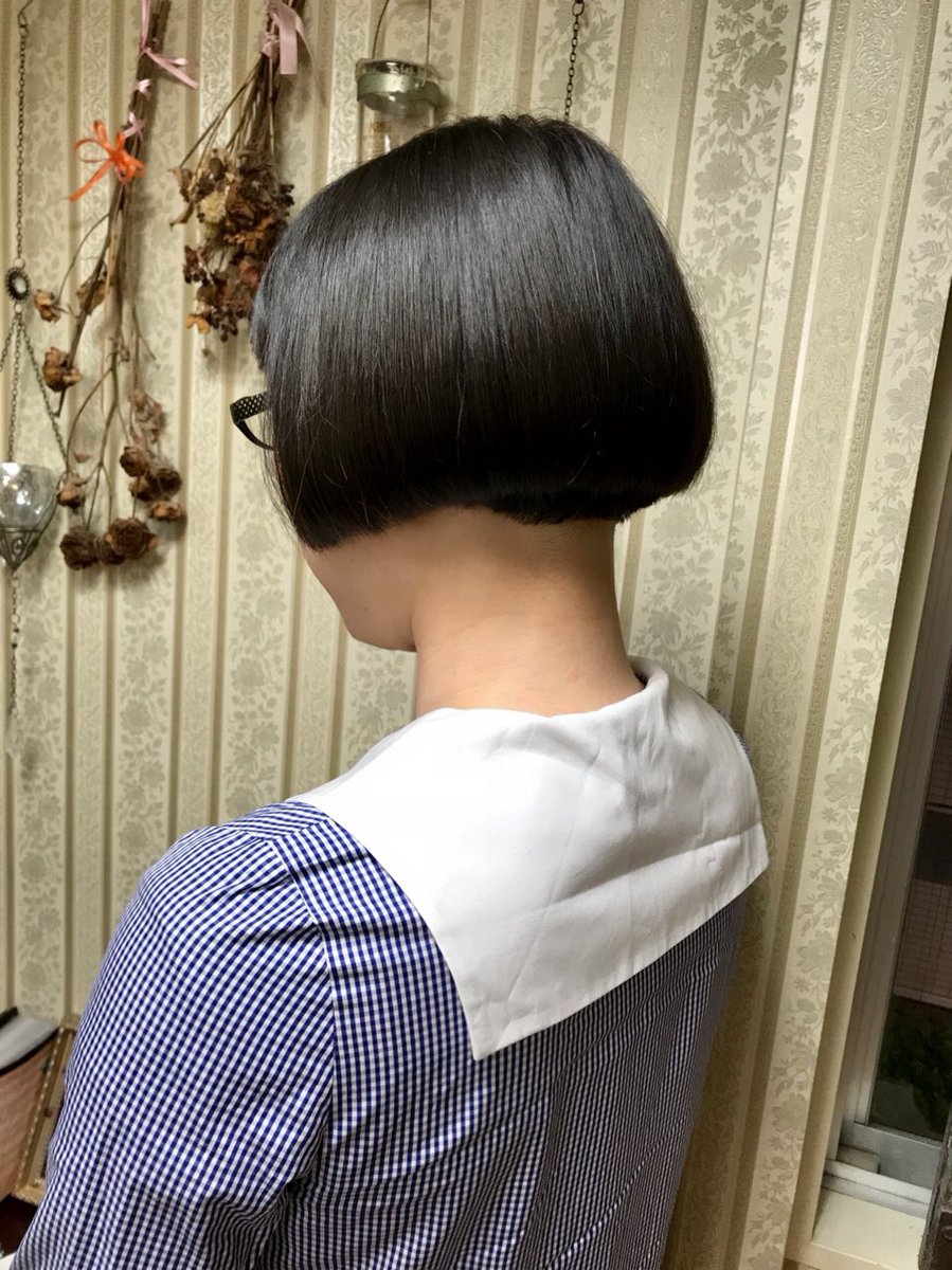 O Xrhsths シャンテグラム Sto Twitter ヘアスタイル紹介 ぱっつんショートボブ ローズヘッドスパで頭皮からサラサラツヤツヤな黒髪に ブローでお仕上げ致しました O Xrhsths シャンテグラム Sto Twitter ヘアスタイル紹介 ぱっつんショートボブ ローズヘッドスパで頭皮からサラサラツヤツヤな黒髪に ブローでお仕上げ致しました
