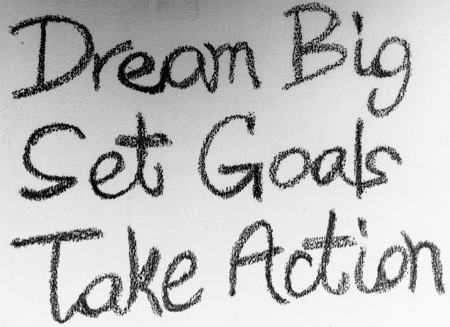ChrisAmerica__'s tweet photo. DREAM BIG
SET GOALS
TAKE ACTION

#ItsFunToBeALeader https://t.co/87YGw4mi0v