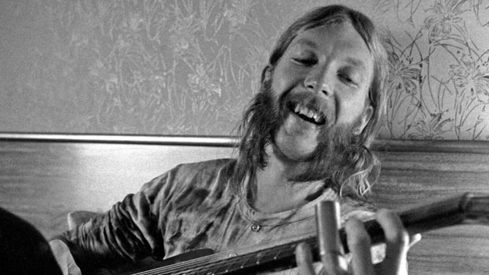 Happy Birthday to brother Duane Allman born Nov 20!
\"Statesboro Blues\" 