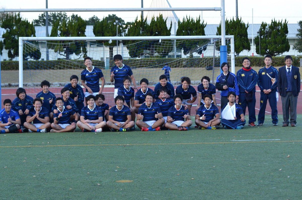 ryowow317's tweet photo. 昨日引退しました。
この約4年間長くてしんどかったけどたくさんの仲間と成長を与えてくれたラグビーに感謝です。
とりあえずみんなお疲れさま。🏉 https://t.co/rkHqUpR64y
