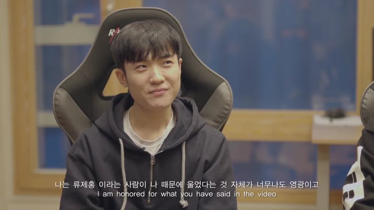 logic_ow's tweet photo. KSV PUBG 팀 선수들이 오버워치팀 Seoul Dynasty 에 보내는 응원메세지
https://t.co/2XO2YE1aZd https://t.co/yAgZscATFi