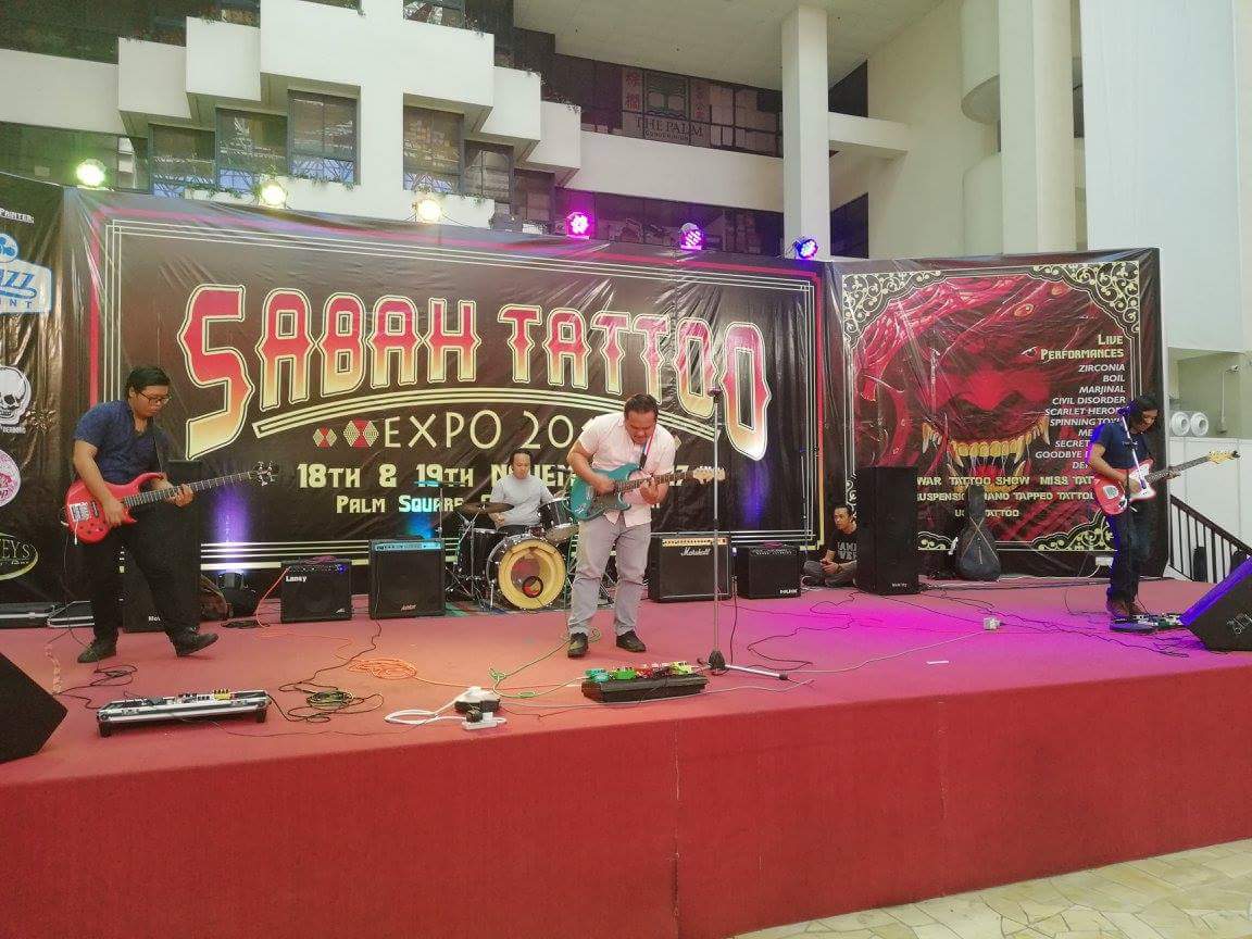 kkmegusta's tweet photo. Thank you Sabah Tattoo Expo for giving the exposure!  We love you!  #sabahtattooexpo2017 #centerpointkk https://t.co/Per43Bpi7c