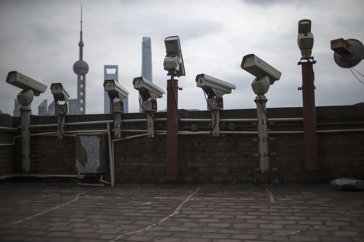 astroehlein's tweet photo. Chinese authorities are collecting &amp; centralizing ever more information about hundreds of millions of ordinary people, identifying persons who deviate from what they determine to be ‘normal thought,’ and then surveilling them. https://t.co/aivdWuTgl9 https://t.co/tENLvYFPKL