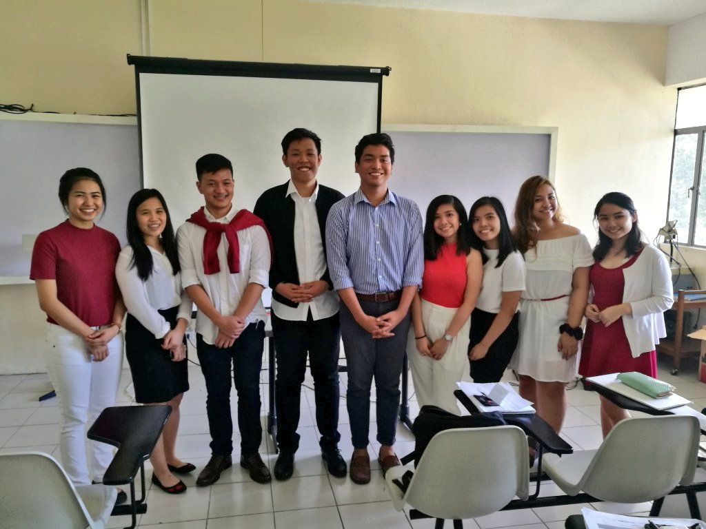 UPAdCore's tweet photo. Sixth presenter, MyPaH&amp;Milee, made sure that they dressed to the nines for their presentation to tell you how to #ExperimentYourStyle, in their IMC campaign.

 #ThroughNewViews https://t.co/XeS7Nwpy5H