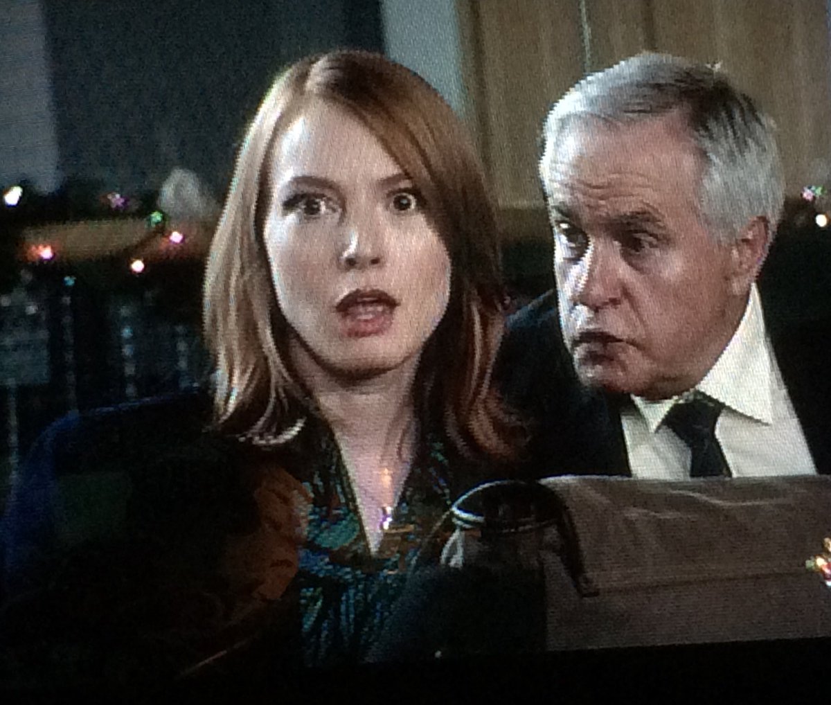 Christinelb563's tweet photo. The face you make at work when you’re unable to lie to a client and your boss is right behind you! 😂😂
I adore @aliciawitty in this @hallmarkchannel movie! ❤️
#imnotreadyforchristmas https://t.co/oZW7yUQOHw
