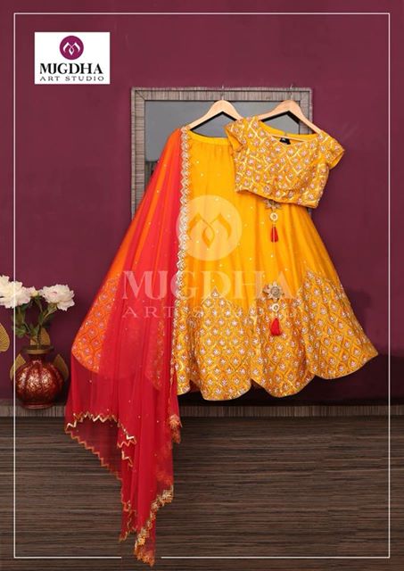 mugdhaartstudio's tweet photo. #BridalUpdate
Marvelous #Lehenga with #Artistic Hand Made design from the house of @mugdhaartstudio . We can customize the color size as per your requirement.
Product code-LHG 309
To Order with us :
WhatsApp: +91 8142029190 / 9010906544 https://t.co/sS8vWkomk0