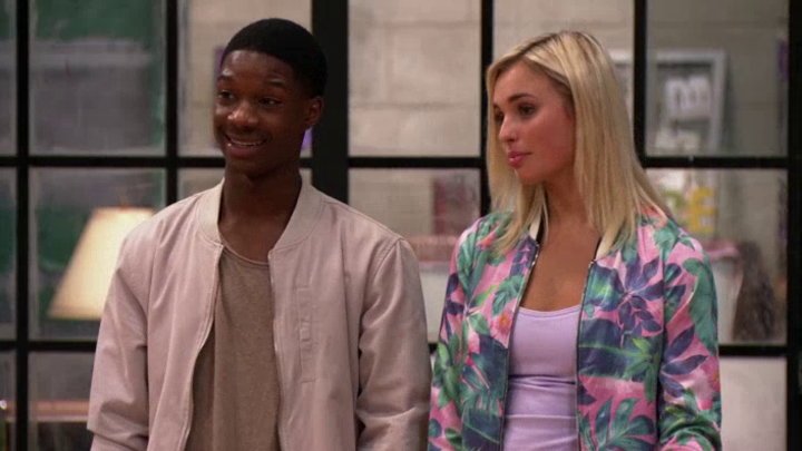 TheNextStepLA_'s tweet photo. "Go West, Young Michelle" (ep 2 tempo 5) @vicbalde @LamarJohnsonn @thenextstep
#TheNextStep #TNSMichelle #TNSWest #TNS5 #TNSSeason5 https://t.co/bR1qURUSR4