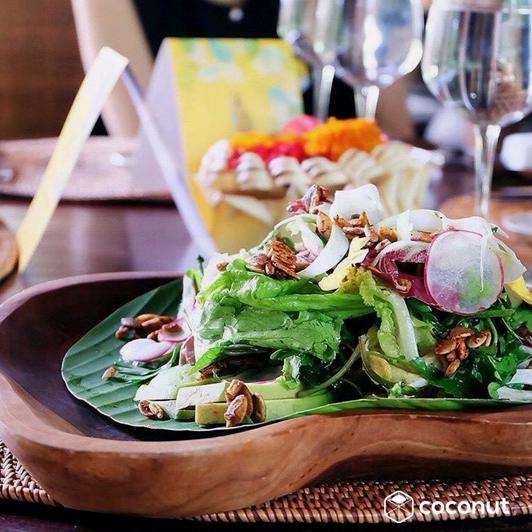 coconutrewards's tweet photo. Revel in the beauty of Bali and food created with the freshest raw ingredients at Fivelements Retreat 🌴 #coconutrewards #coconutrewardsbali #fivelements
📷 by Fivelements Retreats https://t.co/lbsYbywS9I
